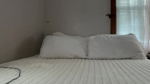 Mina online show from March 18, 1:17 pm