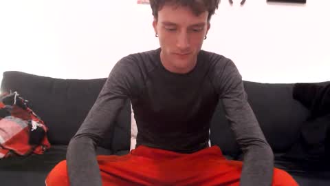 Mindly online show from October 5, 10:17 pm