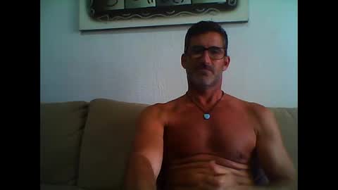 Snapshot of mindthestep chatting on October 3, 4:26 pm MIND online show from October 3, 4:26 pm