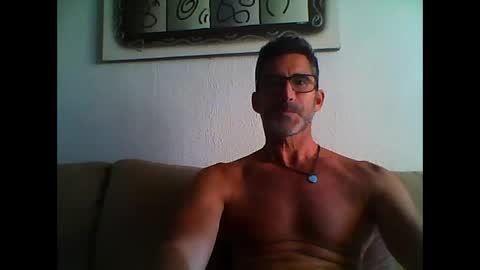 Snapshot of mindthestep chatting on October 2, 3:00 pm MIND online show from October 2, 3:00 pm