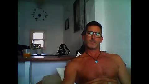 Snapshot of mindthestep chatting on October 23, 1:45 pm MIND online show from October 23, 1:45 pm