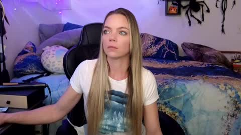 Mindy Mars online show from February 26, 3:21 pm