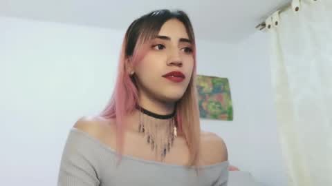 Amber online show from March 10, 9:45 am