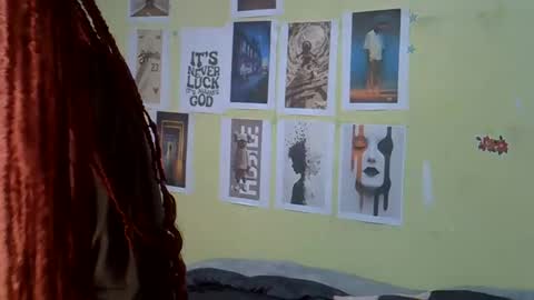 mini_karee online show from February 26, 7:39 pm