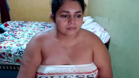 Snapshot of minnie_bbw69 chatting on October 10, 1:55 am Andrea online show from October 10, 1:55 am