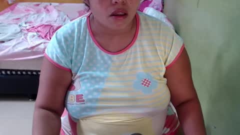 Snapshot of minnie_bbw69 chatting on February 23, 11:44 am Andrea online show from February 23, 11:44 am