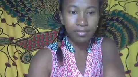 minouch211907 online show from October 9, 3:45 am