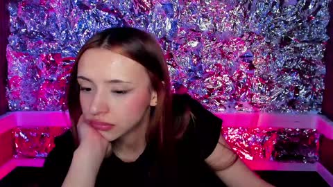 Snapshot of mipsymipson chatting on February 7, 1:22 pm NEXT STREAM NOVEMBER 27282930 online show from February 7, 1:22 pm