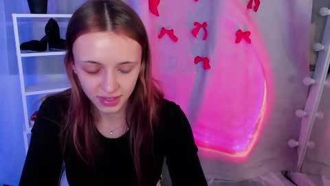 Snapshot of mipsymipson chatting on February 6, 1:10 pm NEXT STREAM NOVEMBER 27282930 online show from February 6, 1:10 pm