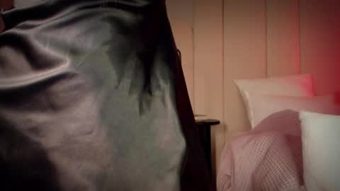 Mira online show from January 10, 4:23 pm