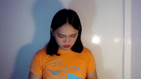 Mira Bella online show from February 26, 8:15 pm