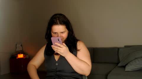 Meera online show from April 6, 6:31 pm