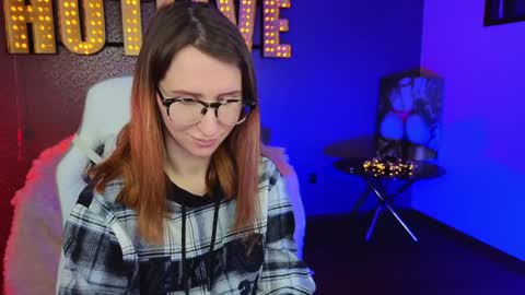 Mira online show from December 13, 12:28 pm