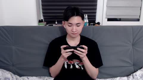 Snapshot of miram_yoo chatting on February 7, 10:19 pm online show from February 7, 10:19 pm