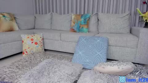 Miranda online show from September 21, 1:53 am