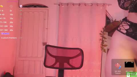 MIRANDA HERNANDEZ online show from March 22, 5:44 am