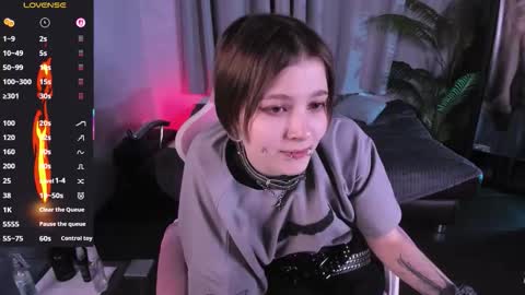 Snapshot of miravelle chatting on October 2, 9:35 pm MiraVelle online show from October 2, 9:35 pm