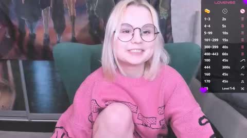 Snapshot of miray_kuriyama chatting on February 17, 8:38 pm Kira online show from February 17, 8:38 pm