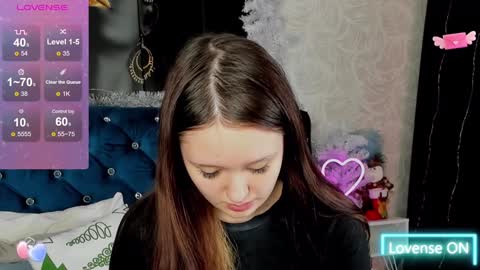 Snapshot of miriamwhite chatting on January 25, 2:14 pm Miriam WhiteF online show from January 25, 2:14 pm
