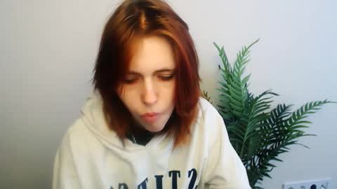 misaki_chan_ online show from January 19, 7:29 am