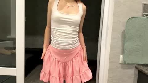 Snapshot of mishahartwigsen chatting on September 10, 7:37 pm Molly online show from September 10, 7:37 pm