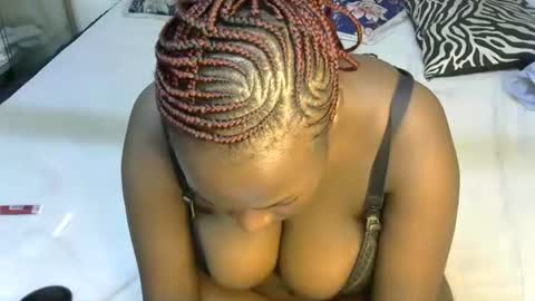 miss440 online show from February 3, 10:25 pm