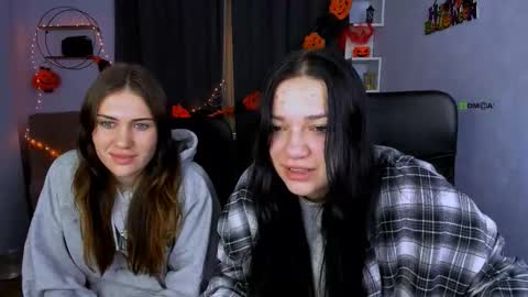 miss__ella online show from October 20, 6:18 am