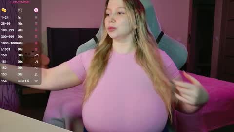 Snapshot of miss_anna909 chatting on October 15, 4:30 pm Anna online show from October 15, 4:30 pm