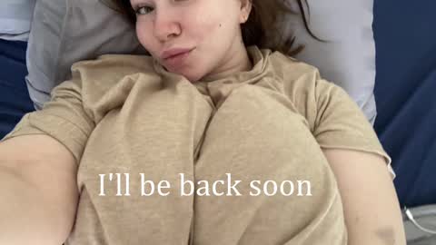 Snapshot of miss_anna909 chatting on March 5, 6:23 pm Anna online show from March 5, 6:23 pm