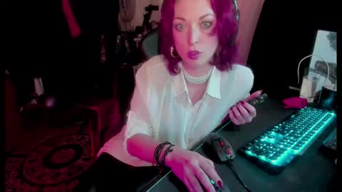 Snapshot of miss_asmodeus chatting on October 28, 7:48 pm missAsmodeus online show from October 28, 7:48 pm