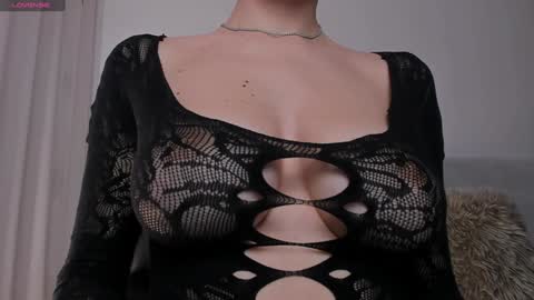 Snapshot of miss_boobtastic chatting on February 4, 11:05 am Ivy online show from February 4, 11:05 am