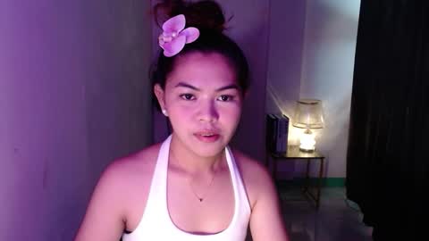 Snapshot of miss_briella chatting on October 13, 8:44 pm Briella online show from October 13, 8:44 pm