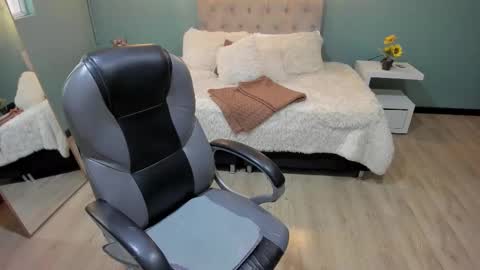 Cataleya online show from March 2, 11:28 am