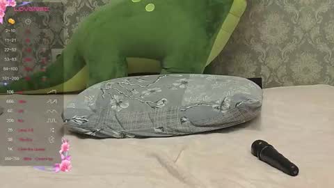 miss_divora online show from October 15, 9:04 pm