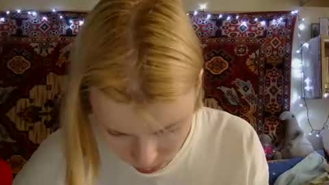 Elis online show from September 16, 11:12 am