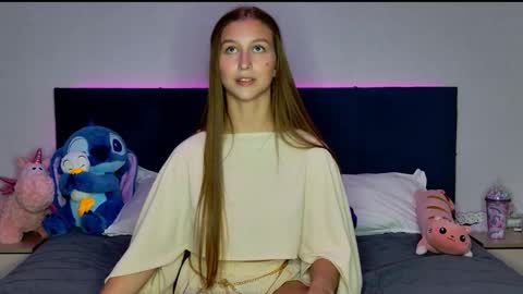 Emily online show from September 30, 6:40 pm