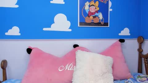 Snapshot of miss_evolet chatting on September 13, 9:56 am Evoleth online show from September 13, 9:56 am