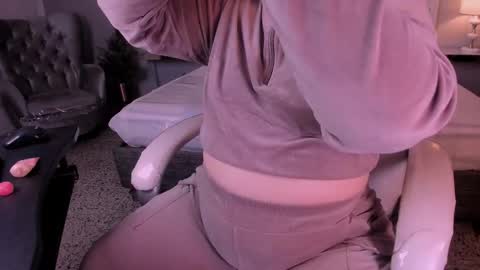 Francheska online show from February 17, 11:53 am