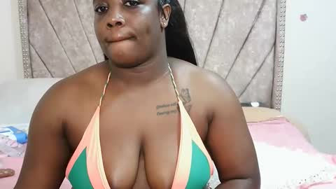 miss_godess online show from September 25, 1:07 pm