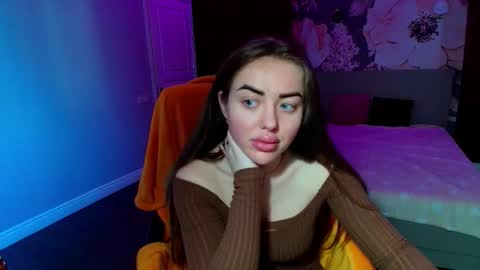 miss_kiten online show from March 16, 5:32 am