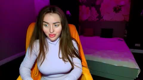 miss_kiten online show from April 3, 2:07 am