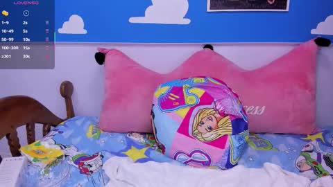 miss_lucyla online show from February 11, 11:14 am