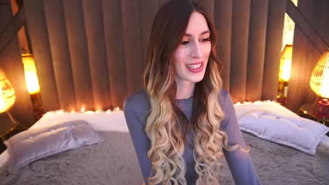 Snapshot of miss_martini chatting on February 1, 11:31 am online show from February 1, 11:31 am