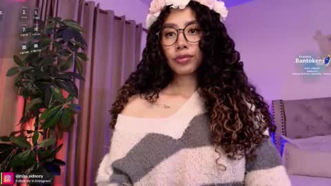 Snapshot of miss_sidney chatting on September 26, 1:19 pm Amy Olivera online show from September 26, 1:19 pm