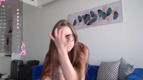 Bella online show from February 22, 3:01 am