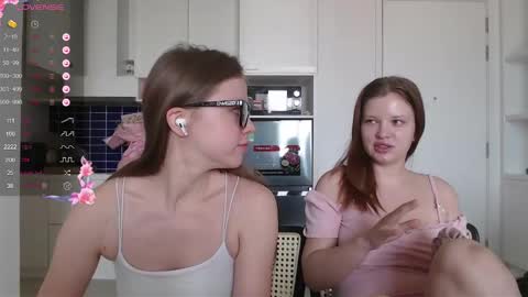 Bella online show from February 17, 2:53 am