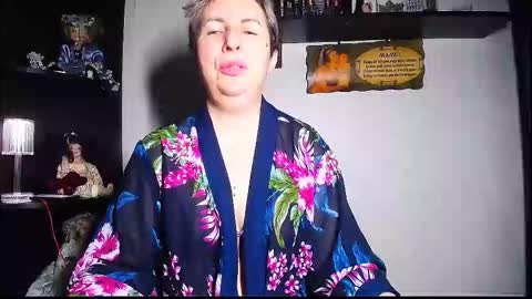 miss_tasha_kom online show from November 30, 5:20 pm