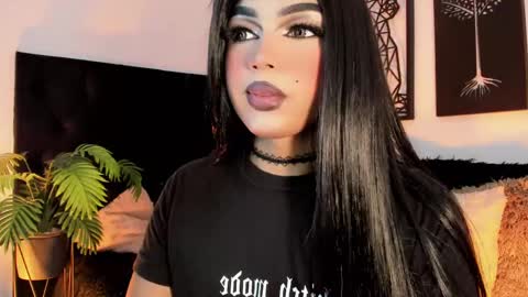 miss_zz online show from September 23, 7:20 pm