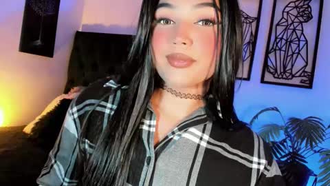 miss_zz online show from February 10, 7:06 pm