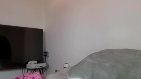 Ameliahs online show from September 23, 12:10 pm